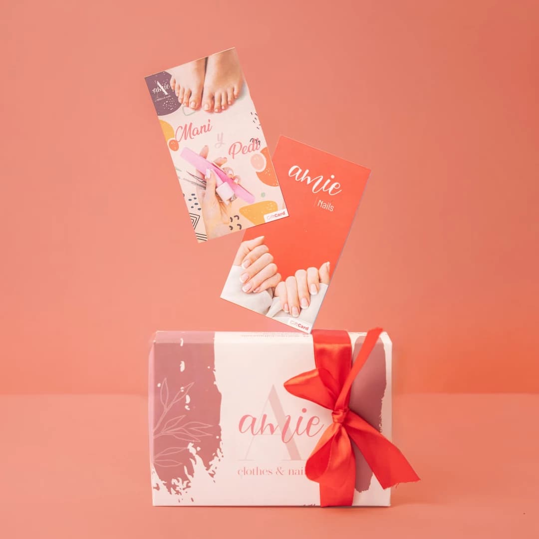 Gift Card de Manicure y Pedicure Regular en Amie Nails